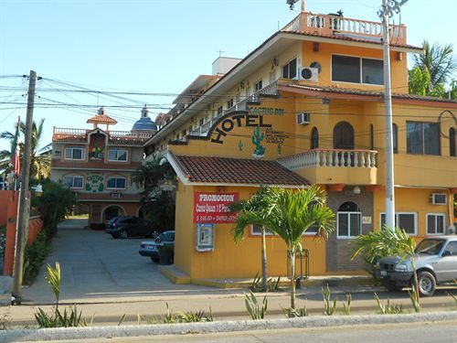 Cactus Inn Bucerias Ngoại thất bức ảnh
