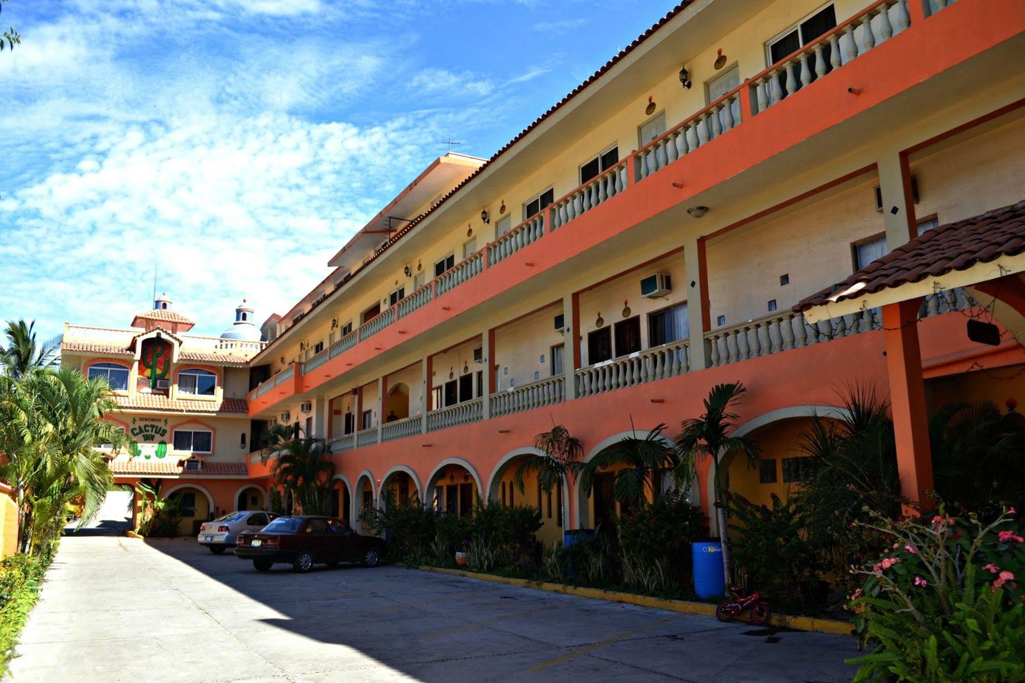 Cactus Inn Bucerias Ngoại thất bức ảnh